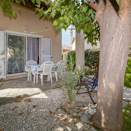 3 Bedroom Gorgeous Home In Cervione * Cervione