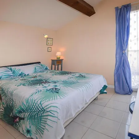 Dom wakacyjny Beautiful In With Wifi