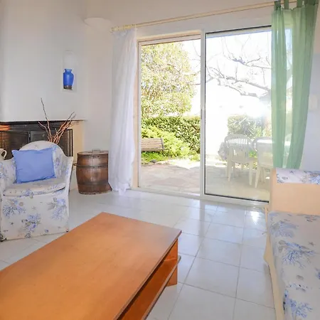 펜션 3 Bedroom Gorgeous Home In Cervione *