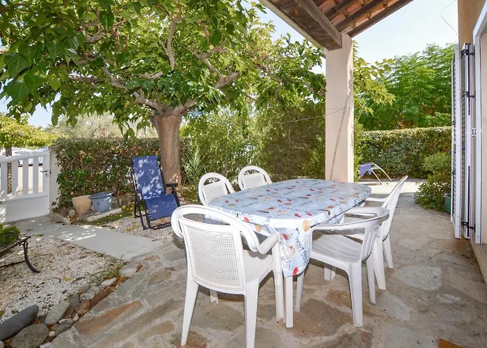 Vakantiehuis Beautiful In With Wifi Cervione