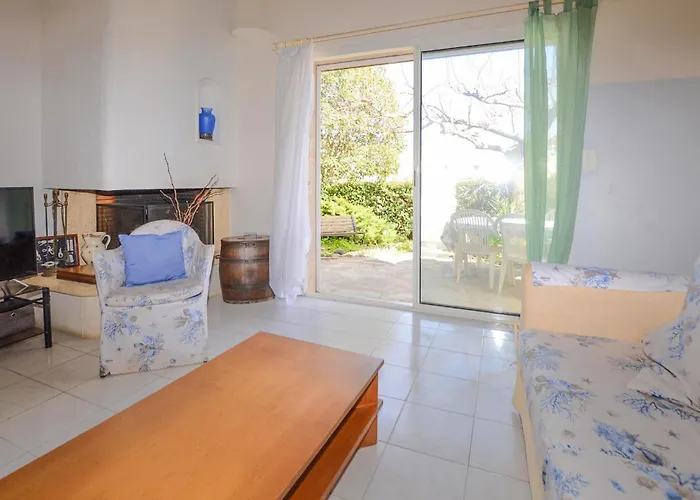 Vakantiehuis Beautiful In With Wifi *