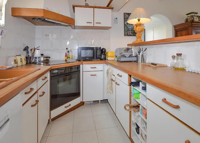 Vakantiehuis Beautiful In With Wifi Cervione